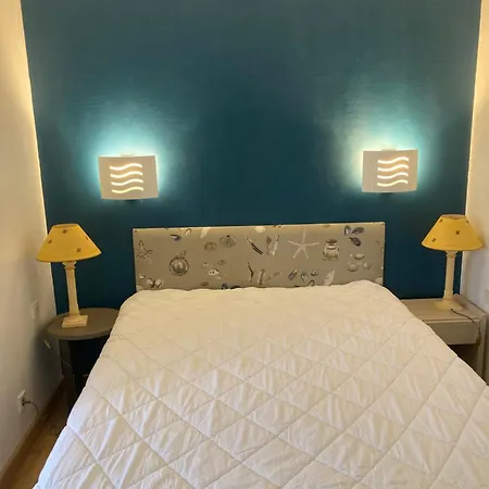 Apartmán 6 Personnes Dans Avec Piscine