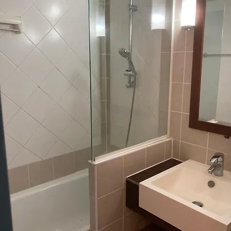 6 Personnes Dans Avec Piscine Le Touquet